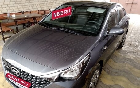 Hyundai Solaris II рестайлинг, 2022 год, 2 050 000 рублей, 7 фотография