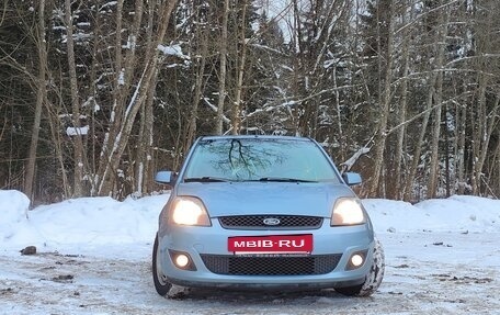 Ford Fiesta, 2007 год, 270 000 рублей, 2 фотография