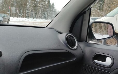 Ford Fiesta, 2007 год, 270 000 рублей, 17 фотография