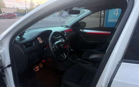 Skoda Octavia, 2017 год, 1 100 000 рублей, 16 фотография