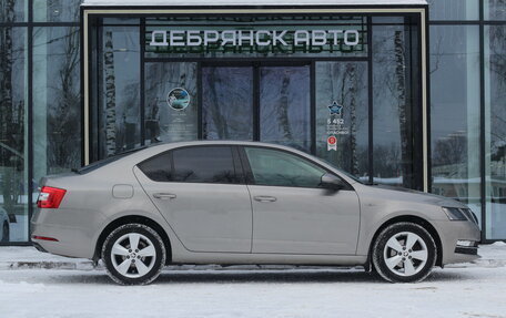 Skoda Octavia, 2019 год, 2 250 000 рублей, 4 фотография
