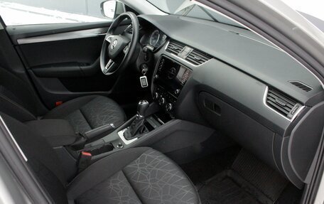 Skoda Octavia, 2019 год, 2 250 000 рублей, 20 фотография