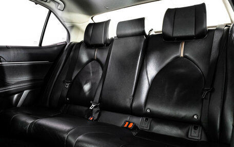 Toyota Camry, 2019 год, 2 599 000 рублей, 27 фотография