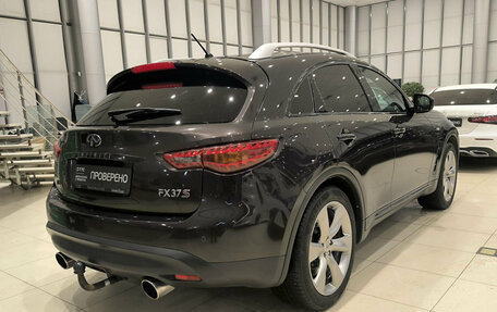 Infiniti FX II, 2011 год, 2 450 000 рублей, 6 фотография