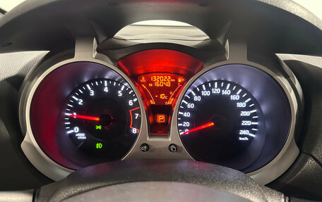 Nissan Juke II, 2014 год, 980 000 рублей, 24 фотография