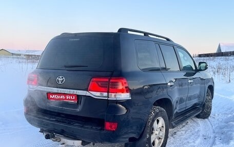 Toyota Land Cruiser 200, 2010 год, 2 400 000 рублей, 3 фотография
