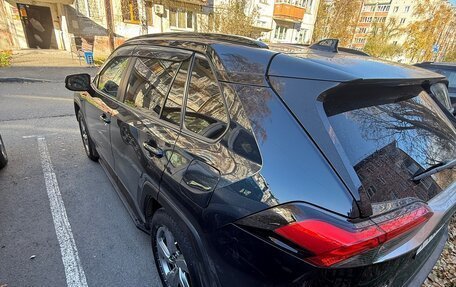 Toyota RAV4, 2019 год, 2 850 000 рублей, 15 фотография