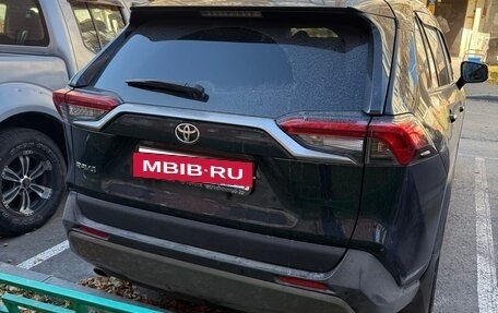 Toyota RAV4, 2019 год, 2 850 000 рублей, 12 фотография