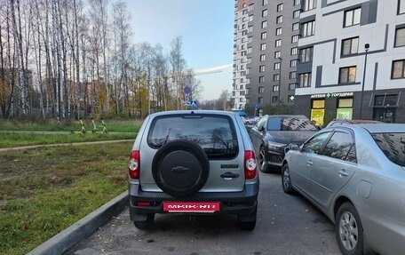 Chevrolet Niva I рестайлинг, 2013 год, 550 000 рублей, 9 фотография
