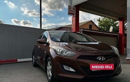 Hyundai i30 II рестайлинг, 2013 год, 930 000 рублей, 4 фотография