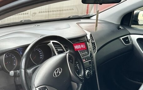 Hyundai i30 II рестайлинг, 2013 год, 930 000 рублей, 17 фотография