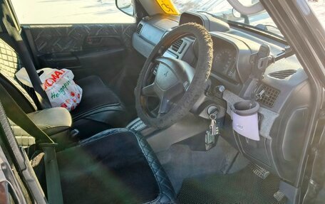 Mitsubishi Pajero iO, 2000 год, 550 000 рублей, 7 фотография