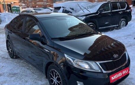 KIA Rio III рестайлинг, 2014 год, 865 000 рублей, 2 фотография