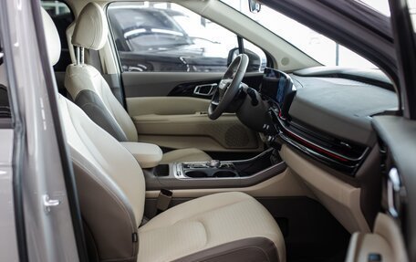 KIA Carnival, 2025 год, 6 300 000 рублей, 5 фотография