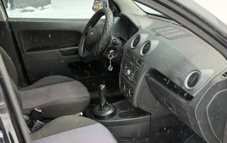 Ford Fusion I, 2006 год, 295 000 рублей, 12 фотография