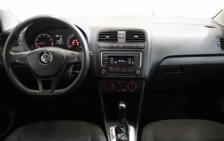 Volkswagen Polo VI (EU Market), 2018 год, 982 000 рублей, 9 фотография