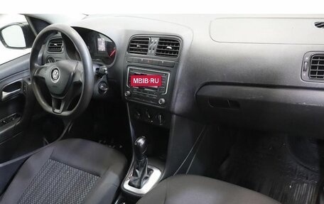 Volkswagen Polo VI (EU Market), 2018 год, 982 000 рублей, 5 фотография