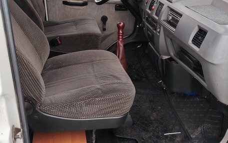 ГАЗ 3110 «Волга», 2002 год, 250 000 рублей, 8 фотография