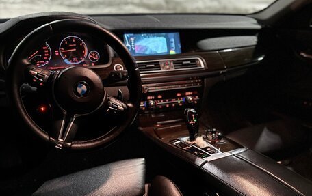 BMW 7 серия, 2010 год, 1 750 000 рублей, 5 фотография