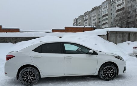 Toyota Corolla, 2018 год, 1 760 000 рублей, 6 фотография