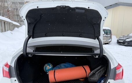 Toyota Corolla, 2018 год, 1 760 000 рублей, 13 фотография