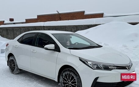 Toyota Corolla, 2018 год, 1 760 000 рублей, 3 фотография