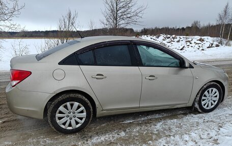 Chevrolet Cruze II, 2011 год, 600 000 рублей, 5 фотография
