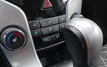 Chevrolet Cruze II, 2011 год, 600 000 рублей, 10 фотография