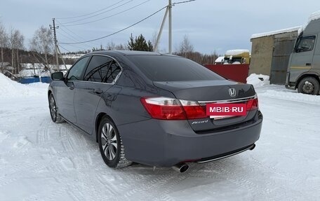 Honda Accord IX рестайлинг, 2013 год, 2 000 000 рублей, 7 фотография