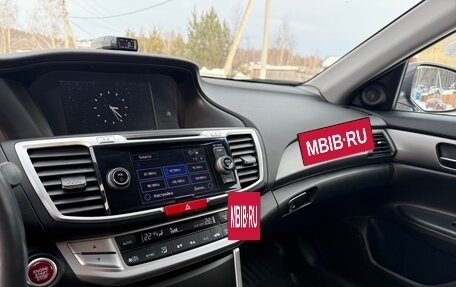 Honda Accord IX рестайлинг, 2013 год, 2 000 000 рублей, 15 фотография