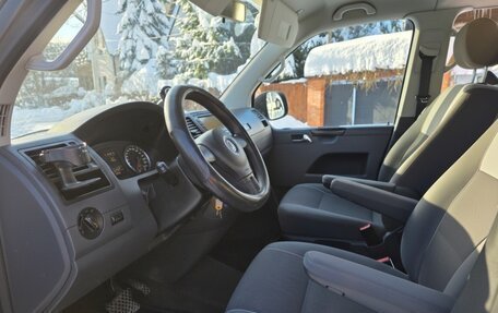 Volkswagen Multivan T5, 2009 год, 1 750 000 рублей, 6 фотография