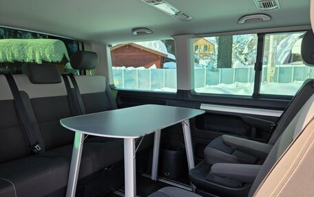 Volkswagen Multivan T5, 2009 год, 1 750 000 рублей, 8 фотография