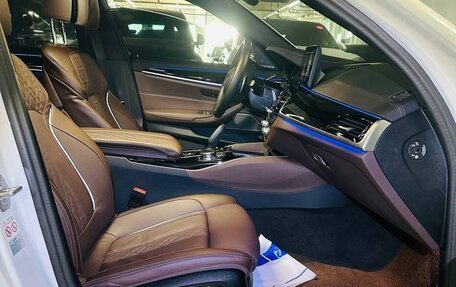 BMW 5 серия, 2022 год, 6 000 000 рублей, 31 фотография