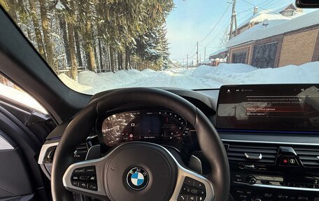 BMW 5 серия, 2021 год, 5 450 000 рублей, 18 фотография