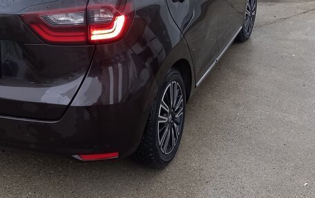 Honda Fit, 2021 год, 1 595 000 рублей, 28 фотография