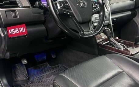 Toyota Camry, 2017 год, 2 150 000 рублей, 12 фотография