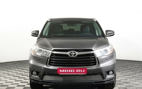 Toyota Highlander III, 2014 год, 2 299 000 рублей, 2 фотография