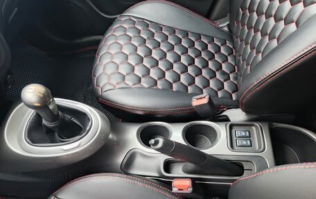 Nissan Juke II, 2012 год, 898 000 рублей, 13 фотография