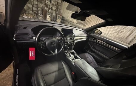 Honda Accord IX рестайлинг, 2021 год, 2 600 000 рублей, 7 фотография