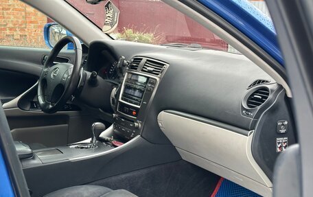 Lexus IS II рестайлинг 2, 2006 год, 750 000 рублей, 11 фотография