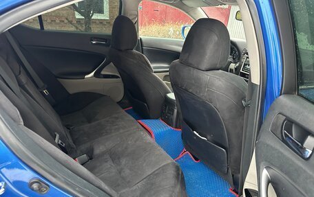 Lexus IS II рестайлинг 2, 2006 год, 750 000 рублей, 13 фотография