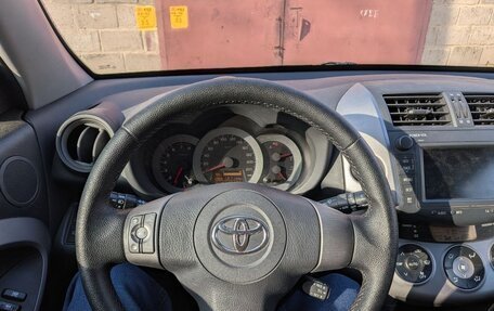 Toyota RAV4, 2006 год, 850 000 рублей, 12 фотография