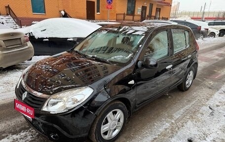 Renault Sandero I, 2011 год, 595 000 рублей, 2 фотография