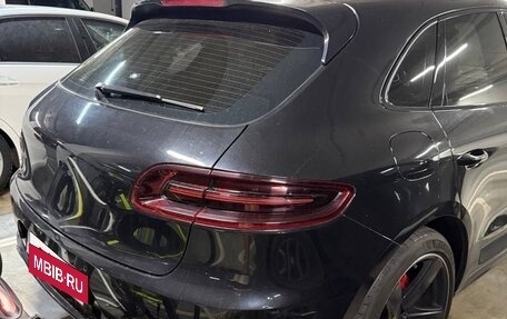 Porsche Macan I рестайлинг, 2015 год, 2 100 000 рублей, 3 фотография