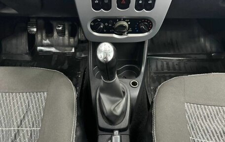 Renault Sandero I, 2011 год, 700 000 рублей, 14 фотография