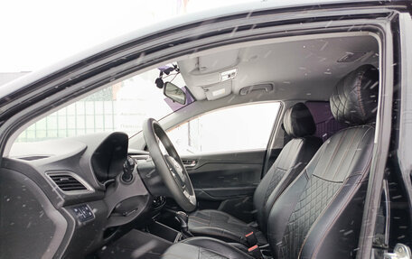 Hyundai Solaris II рестайлинг, 2021 год, 1 690 000 рублей, 16 фотография