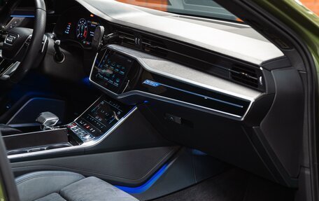 Audi RS 6, 2021 год, 17 200 000 рублей, 27 фотография