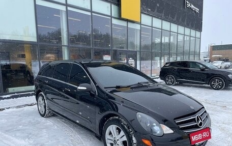 Mercedes-Benz R-Класс, 2005 год, 700 000 рублей, 2 фотография