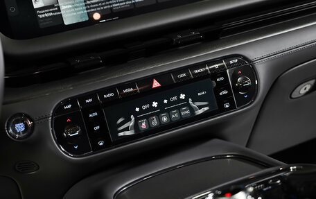 Genesis G90, 2024 год, 19 800 000 рублей, 23 фотография