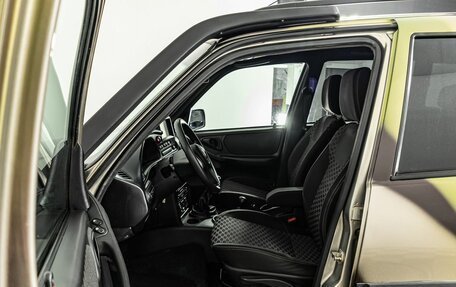 Chevrolet Niva I рестайлинг, 2019 год, 850 000 рублей, 12 фотография